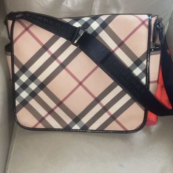 Auth  Burberry messenger bag unisex - Picture 13 of 13